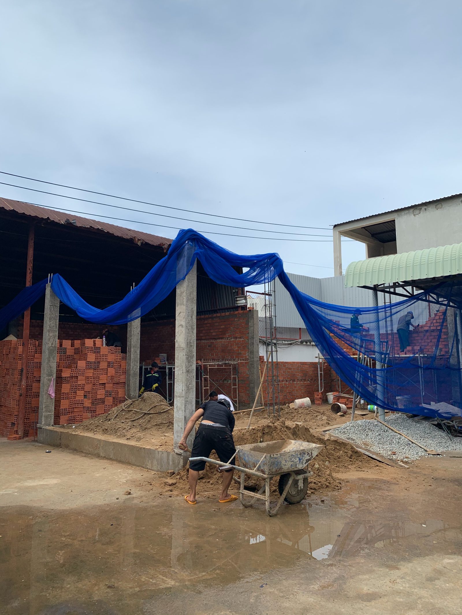 Foundation & brick walls